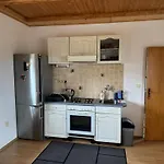 L&b Dom wakacyjny Pravonin