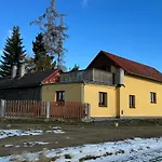 Dom wakacyjny L&b Pravonin