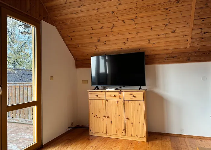 بيت للعطل L&b Pravonin